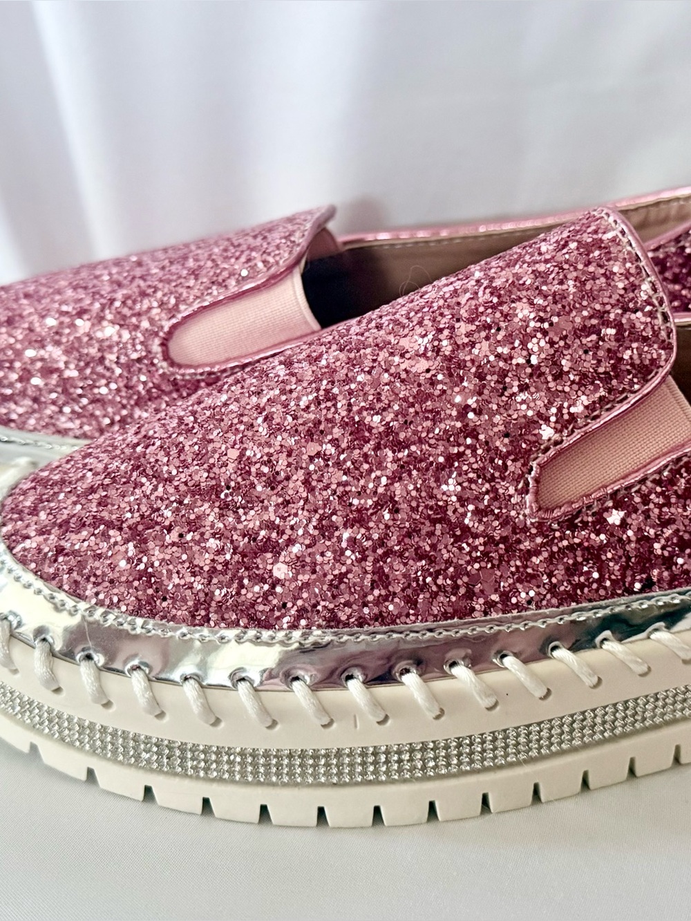 Slip-On Glitter Platform Shoes in Pink